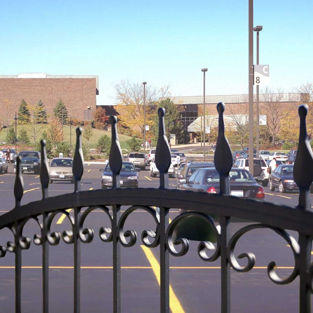 land-fence-pros-wrought-iron-fence-for-parking-lots-chicago