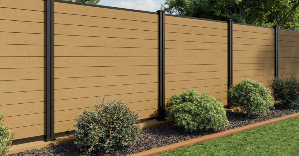 composite vs traditional fencing