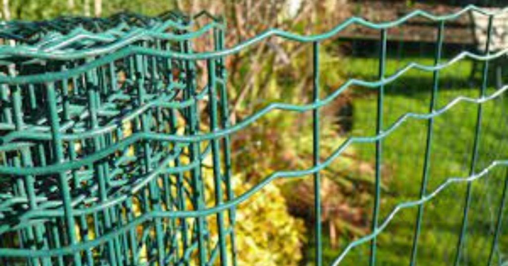 essentials of wire mesh fencing