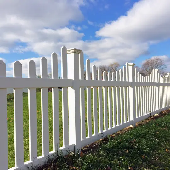 fence-builder-northbrook-il-chicagoland-fence-pros-webp