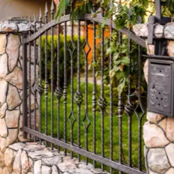 fence contractor woodstock il chicagoland fence pros