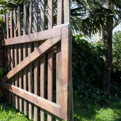 wood fence burbank il chicagoland fence pros.webp