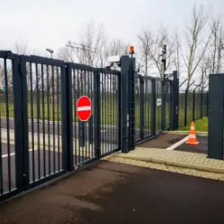 wood fence batavia il chicagoland fence pros.webp