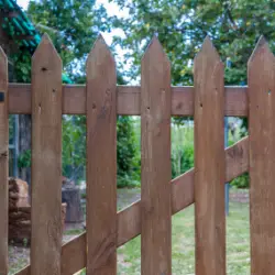 wood fence gilberts il chicagoland fence pros.webp